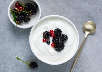 The Summer GLP-1 Plate: What to Eat to Maintain Energy